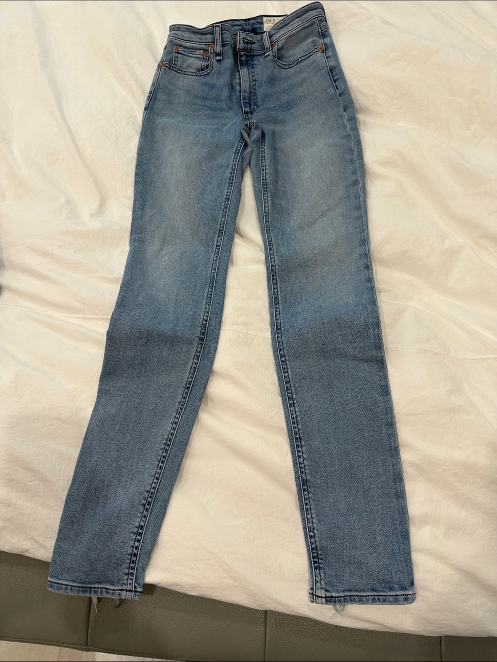 rag & bone Women's Light Blue Skinny Jeans